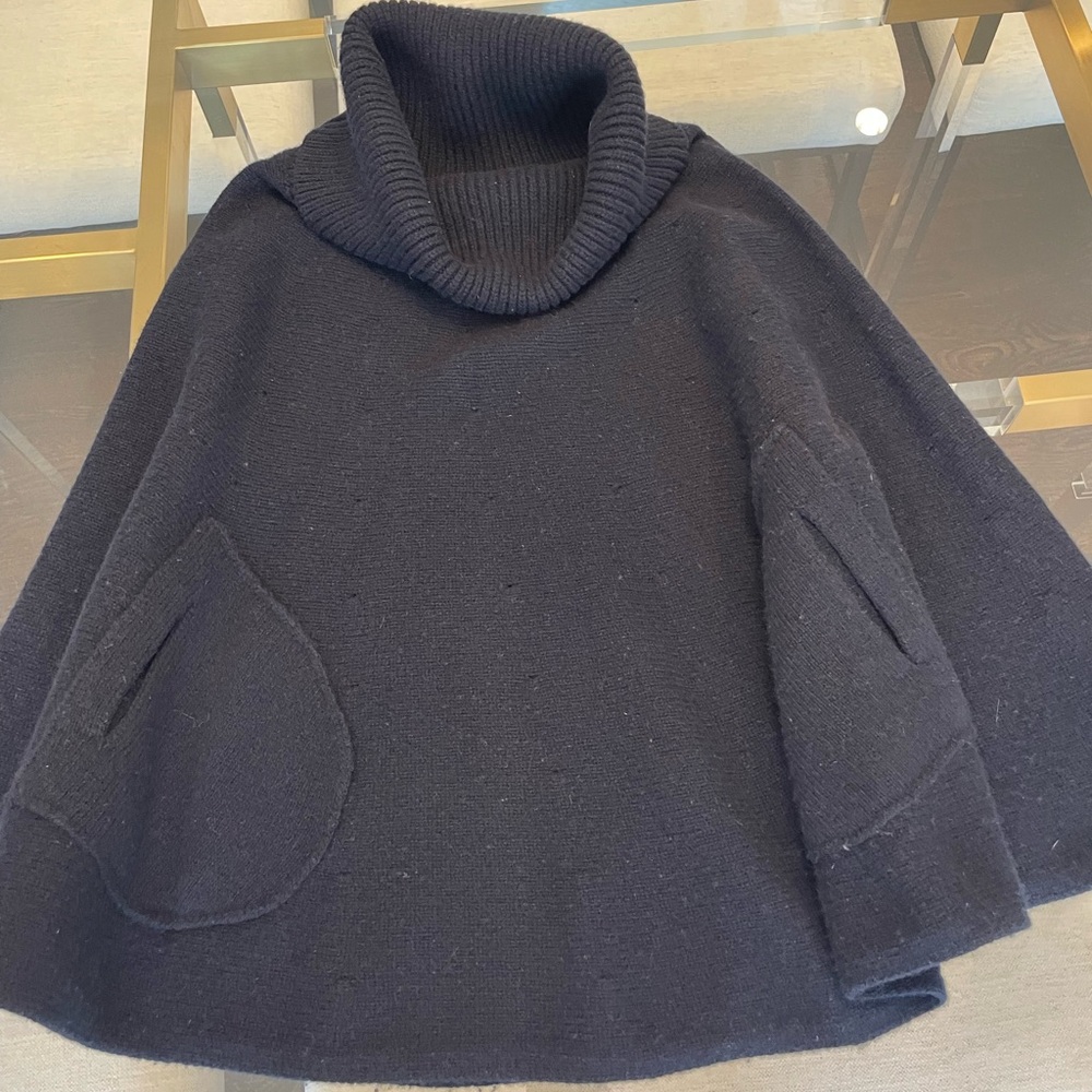 Gap sweater poncho